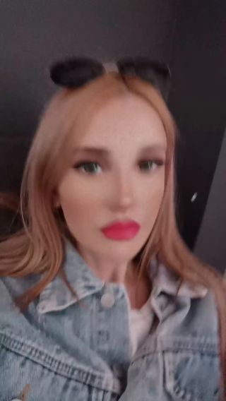 Alienanna1