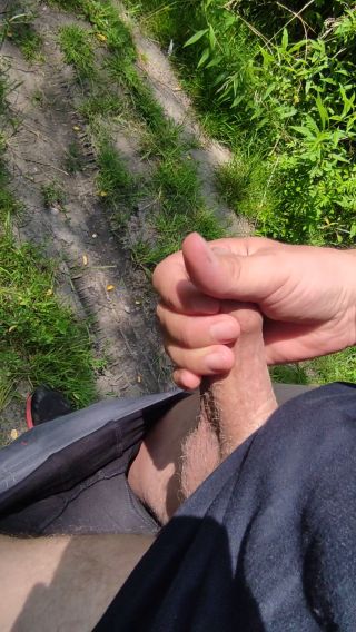 VID_20220721_121603.mp4