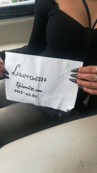 Laura6997