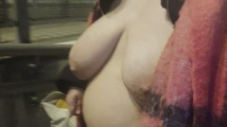 VID_20230309_182404.mp4