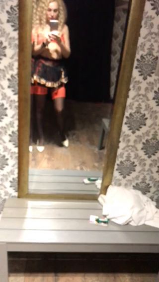 trim.C88521F1-E44D-4F90-B612-25256A20D0E4.MOV