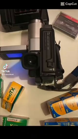 MakeLoveApartment1