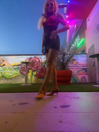 8c981c543b54de1f9753ea29760727d4.mp4