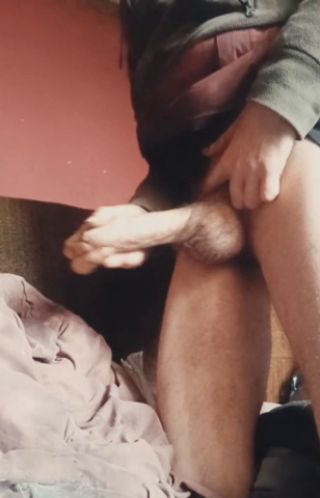 507611792
