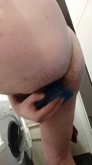 VID_20230213_195738_01.mp4