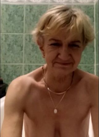 KĄPIEL PANI STEFANI