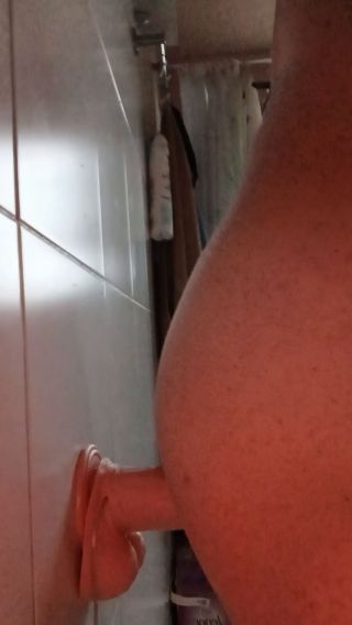 kmparabi7766