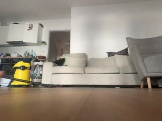 81028990280__546F5100-5DC5-448D-B9A0-1CFAF7C2F5FD.MOV