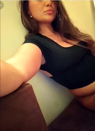 1000037527.mp4