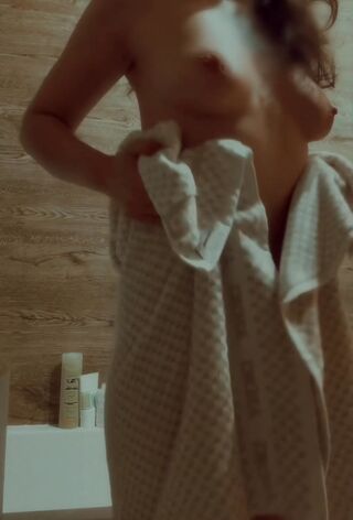 7396BBD9-5C05-4BB3-957F-0B72CF0C4EC5.mov
